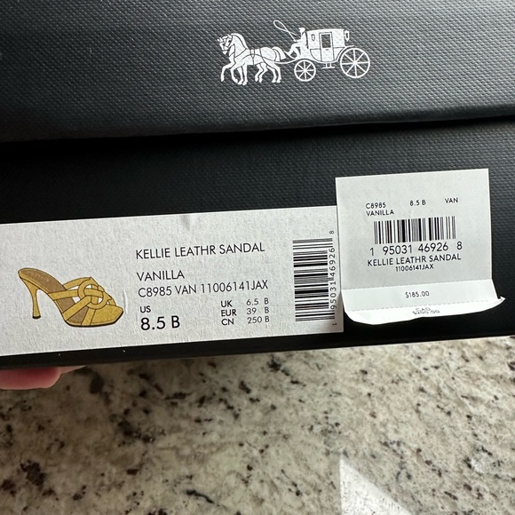 Gorgeous new in box Coach Kellie leather sandals - size 8.5 - Picture 12 of 15